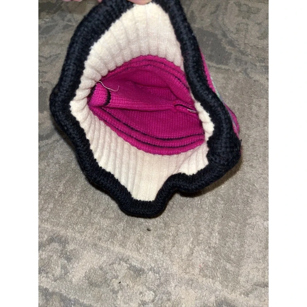 Smiley Winter Ski Hat 100% Pure Wool Black Pink Multi ‎ Made in USA OSFA